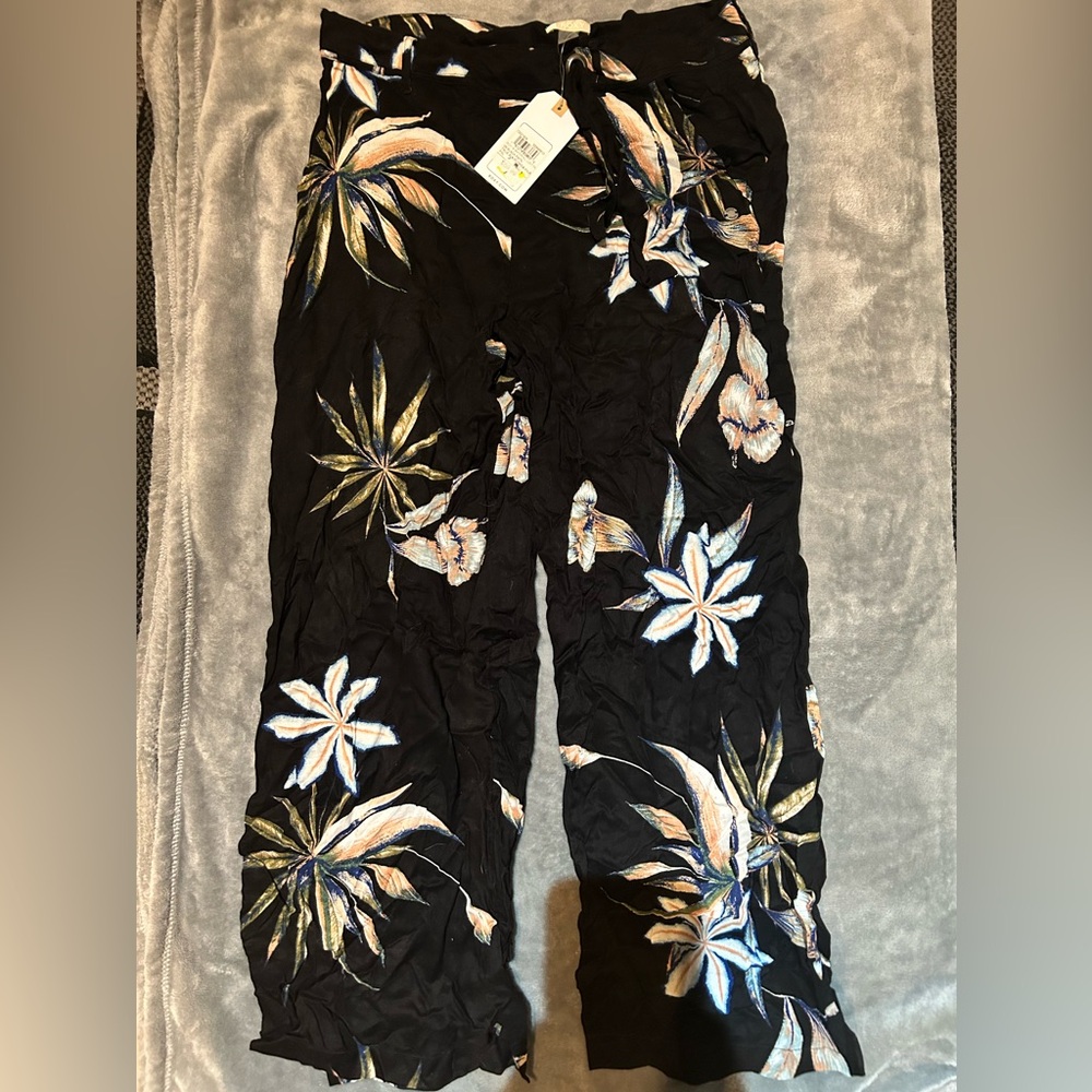 Roxy Tropical Vacation Linen Pants